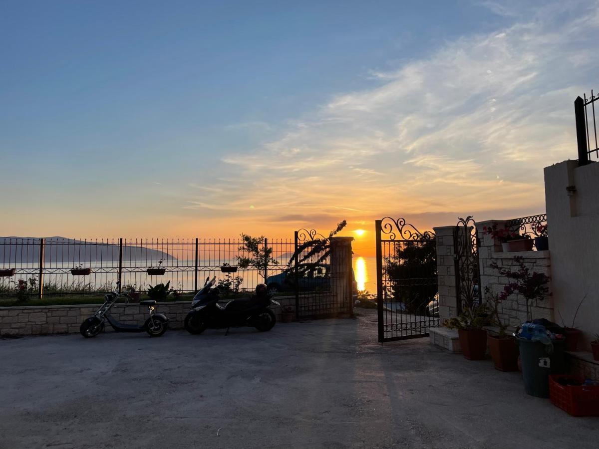 Voyage Villa Vlorë Exterior foto
