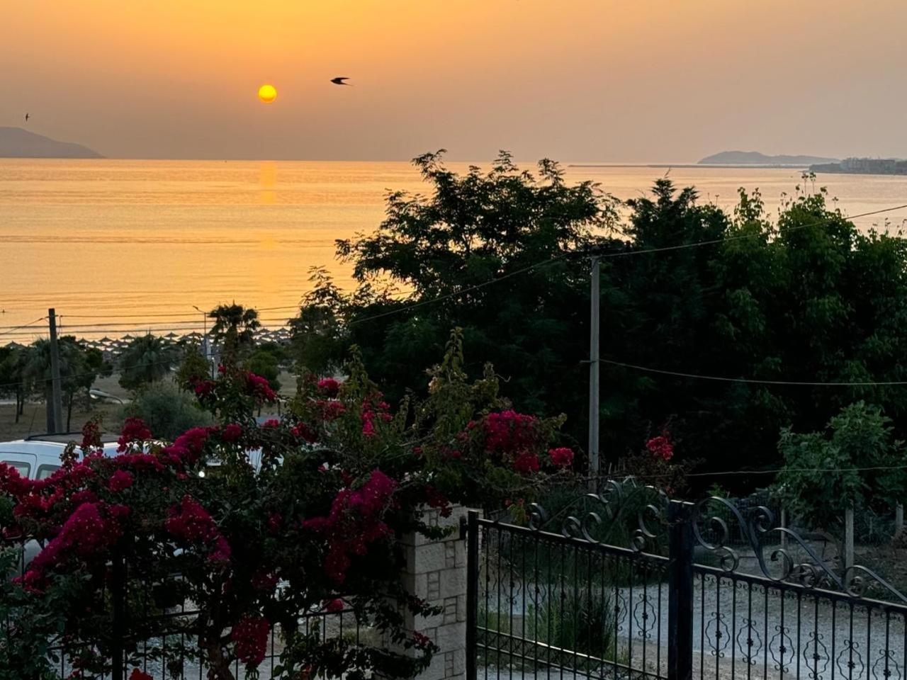 Voyage Villa Vlorë Exterior foto